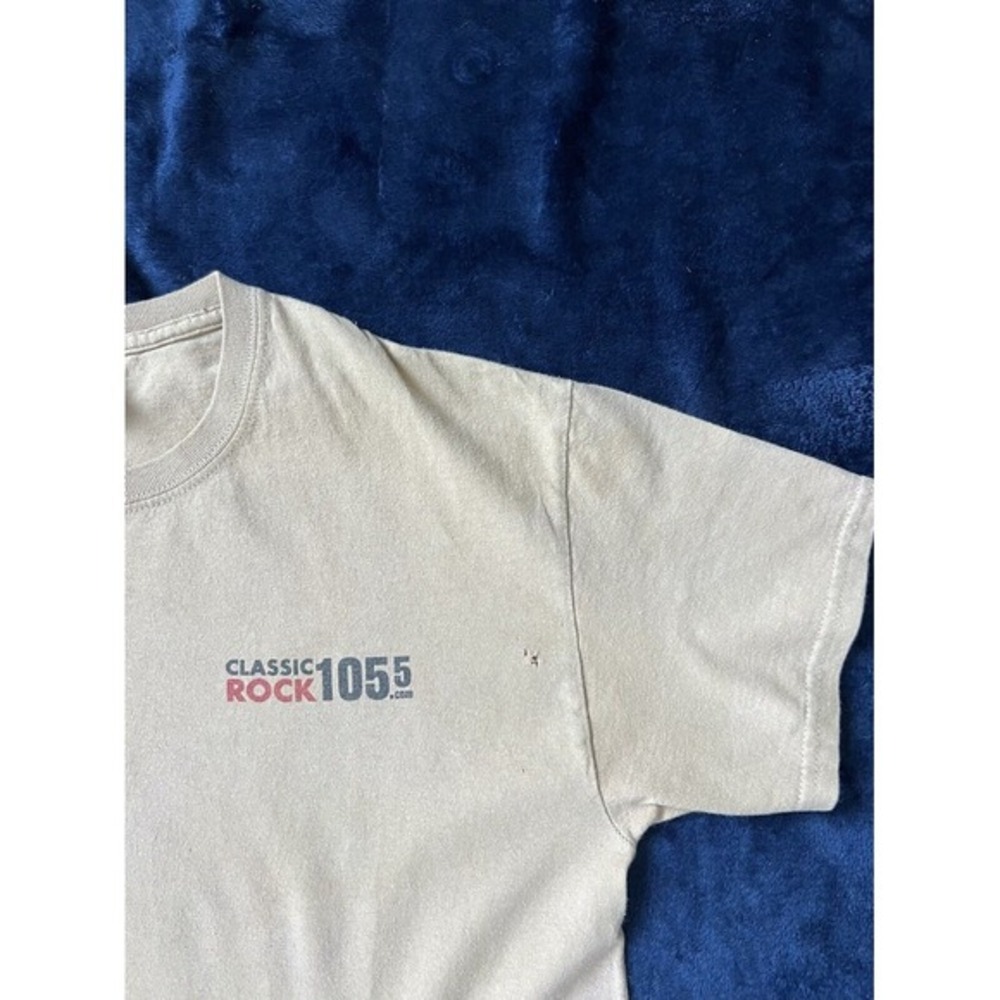 Classic Rock 105.5 Beige Med T Shirt The Beatles Quote On Back - Picture 3 of 6